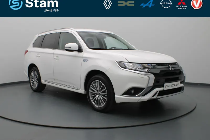 Mitsubishi Outlander (2021)