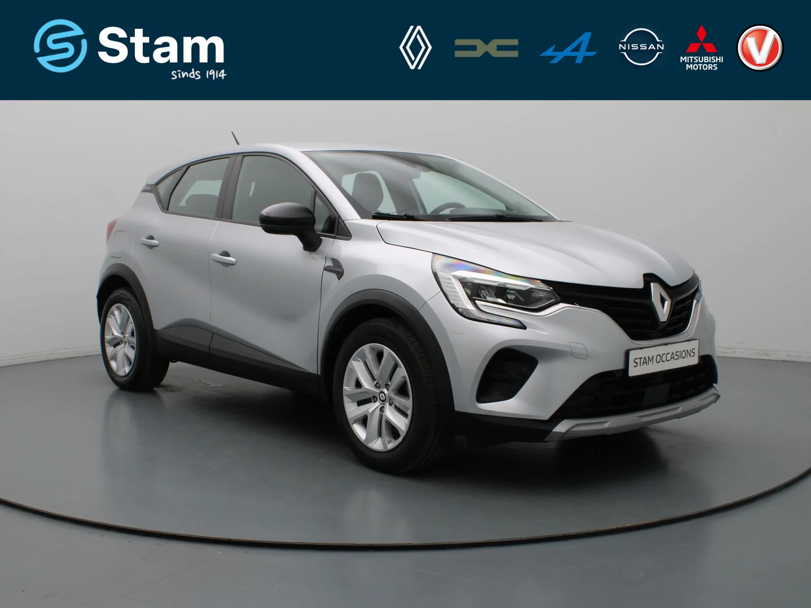 Renault Captur (2022) — foto 1