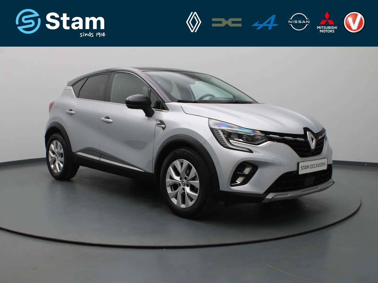 Renault Captur (2022) — foto 1