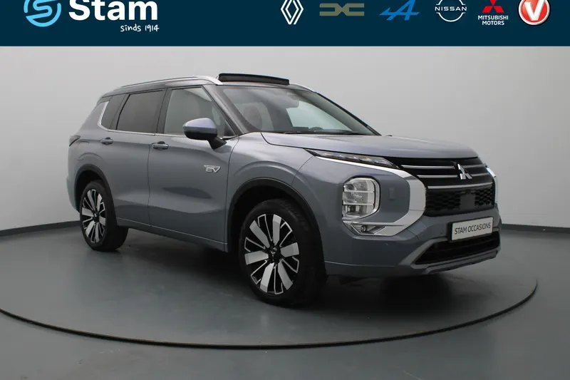 Mitsubishi Outlander (2025)