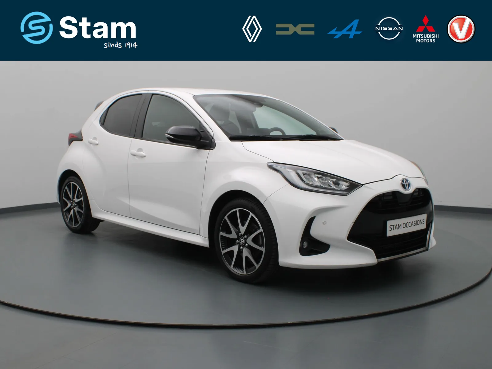 Toyota Yaris (2021) — foto 1