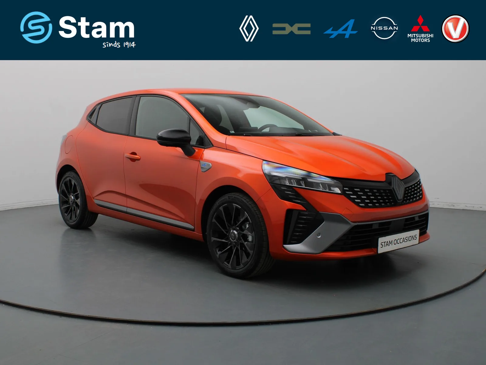 Renault Clio (2024) — foto 1