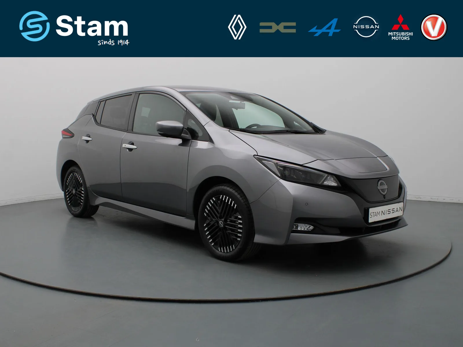 Nissan Leaf (2024) — foto 1