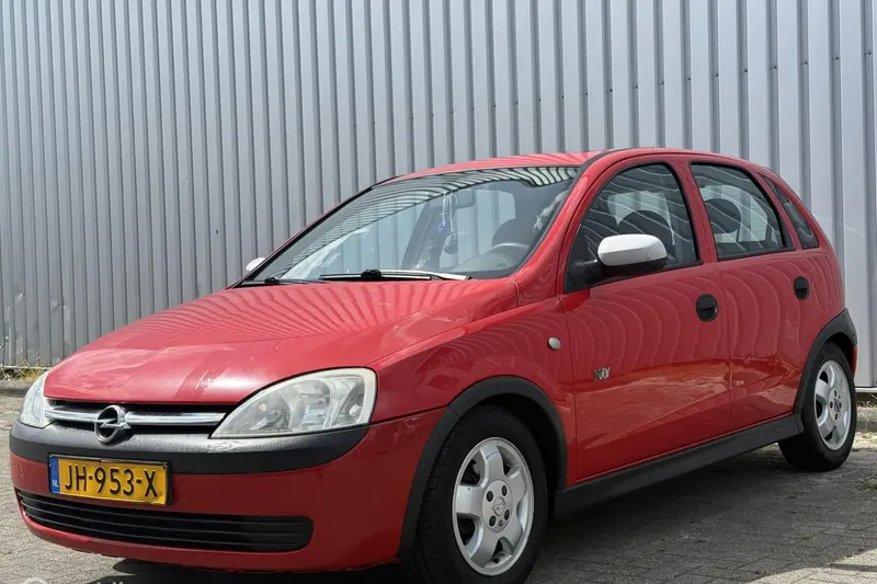 Opel Corsa (2003)
