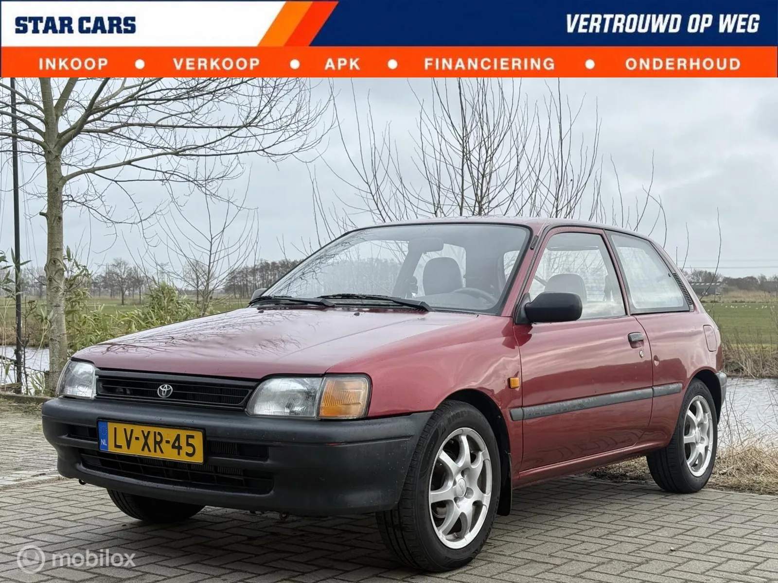 Toyota Starlet (1995) — foto 1