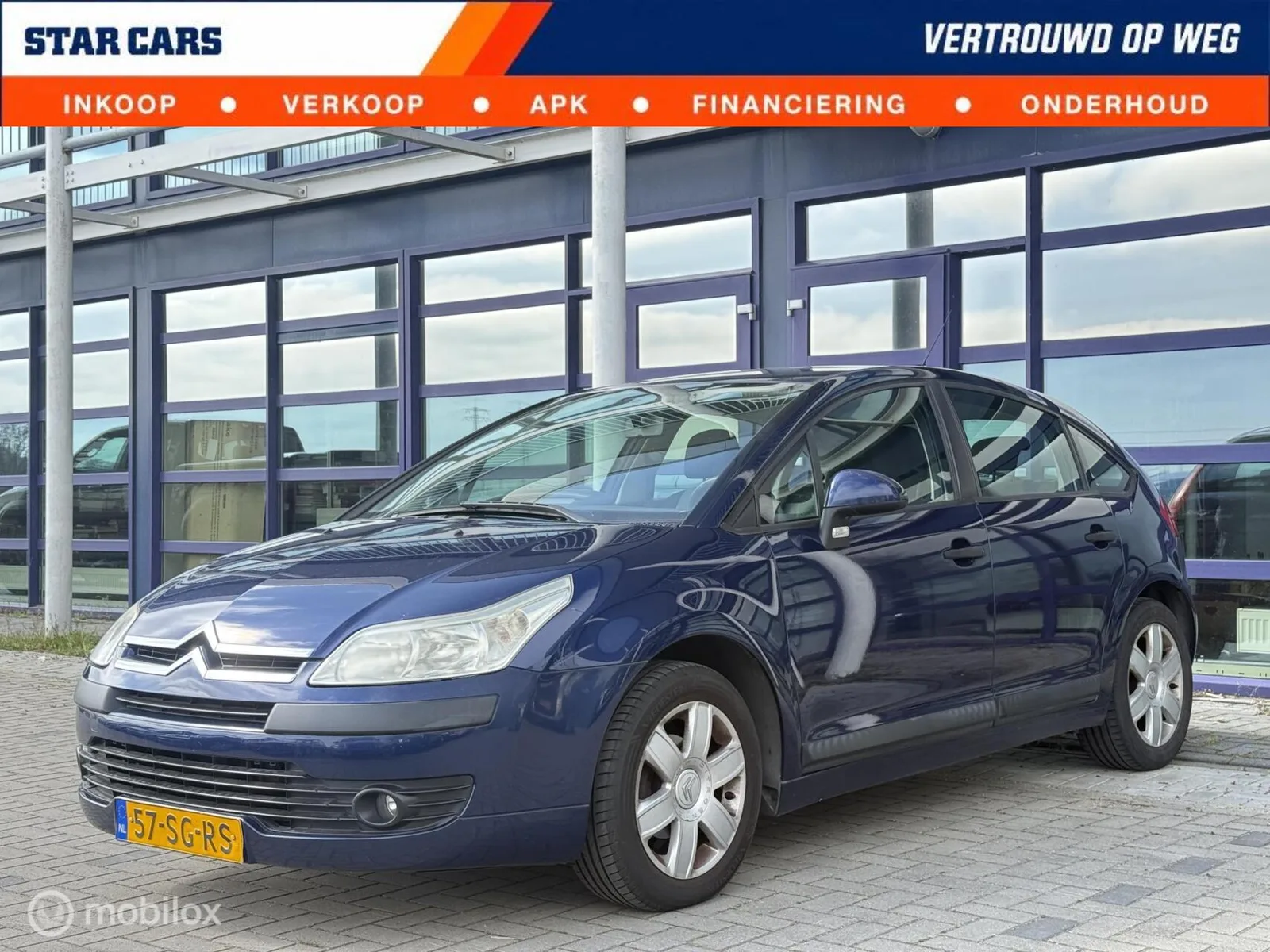 Citroën C4 (2006) — foto 1