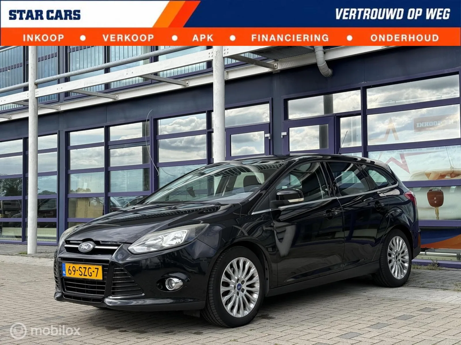 Ford Focus (2012) — foto 1