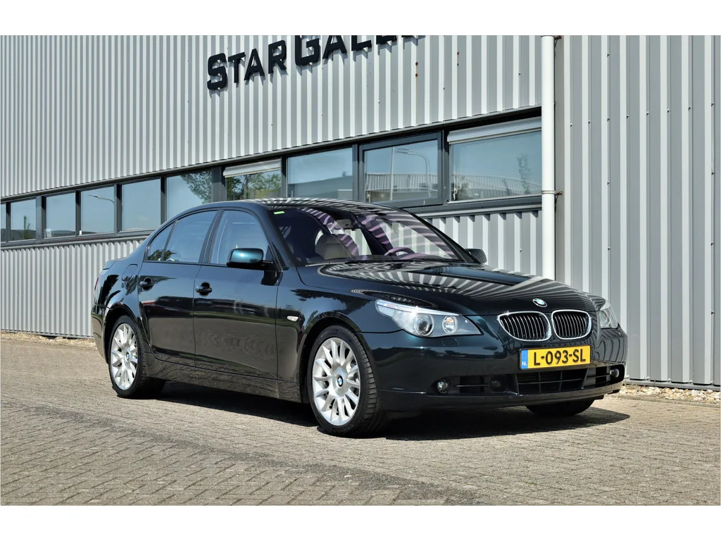 BMW 5-Serie (2004) — foto 1