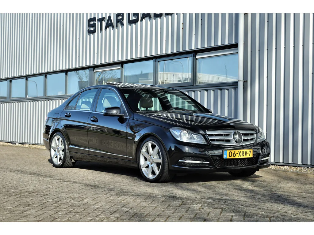 Mercedes-Benz C-Klasse (2011) — foto 1