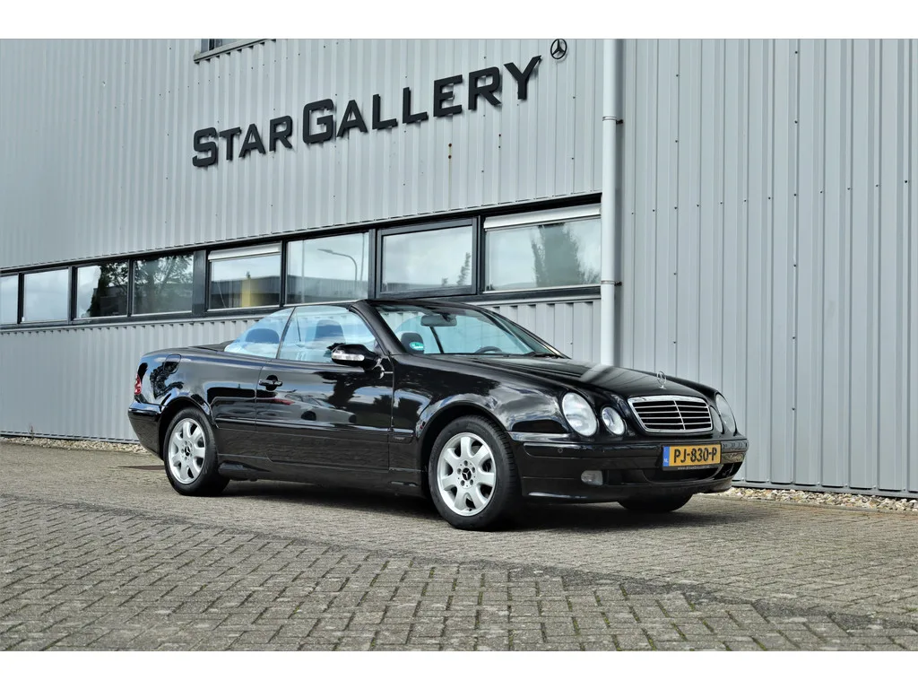 Mercedes-Benz CLK-Klasse (2003) — foto 1