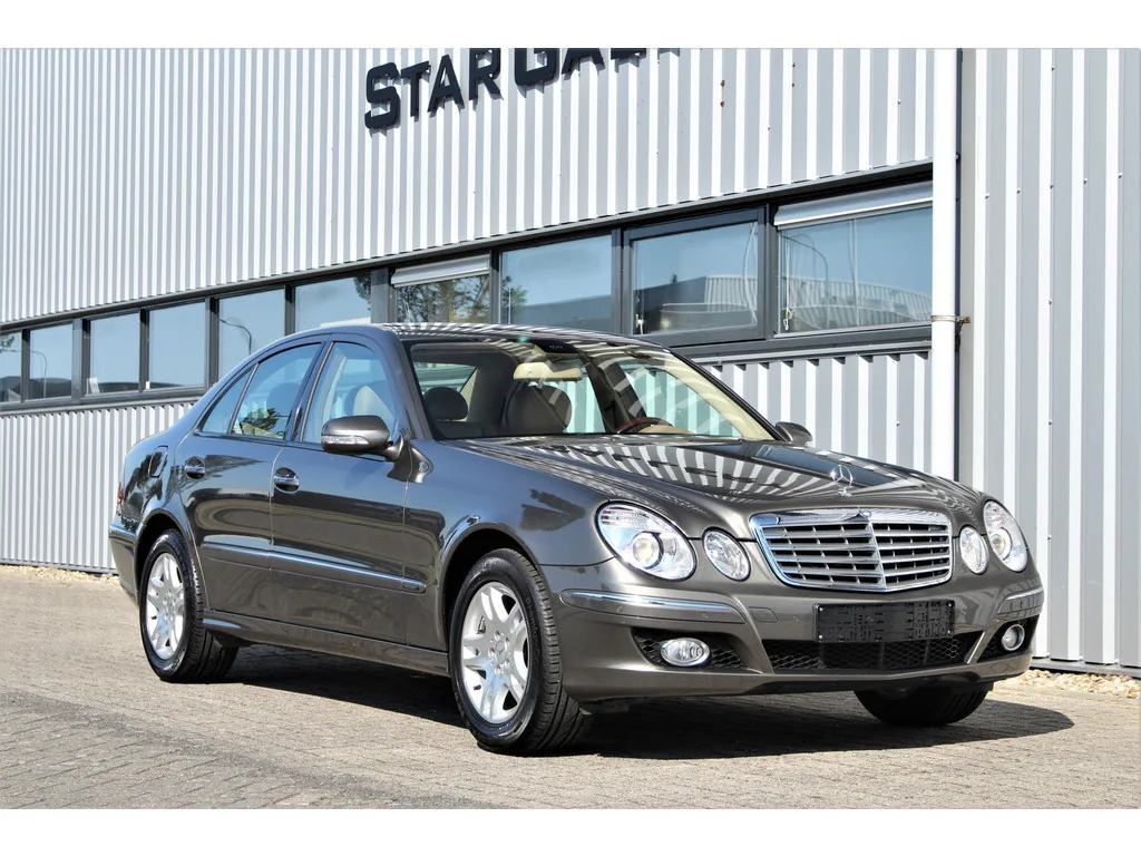 Mercedes-Benz E-Klasse (2006) — foto 1