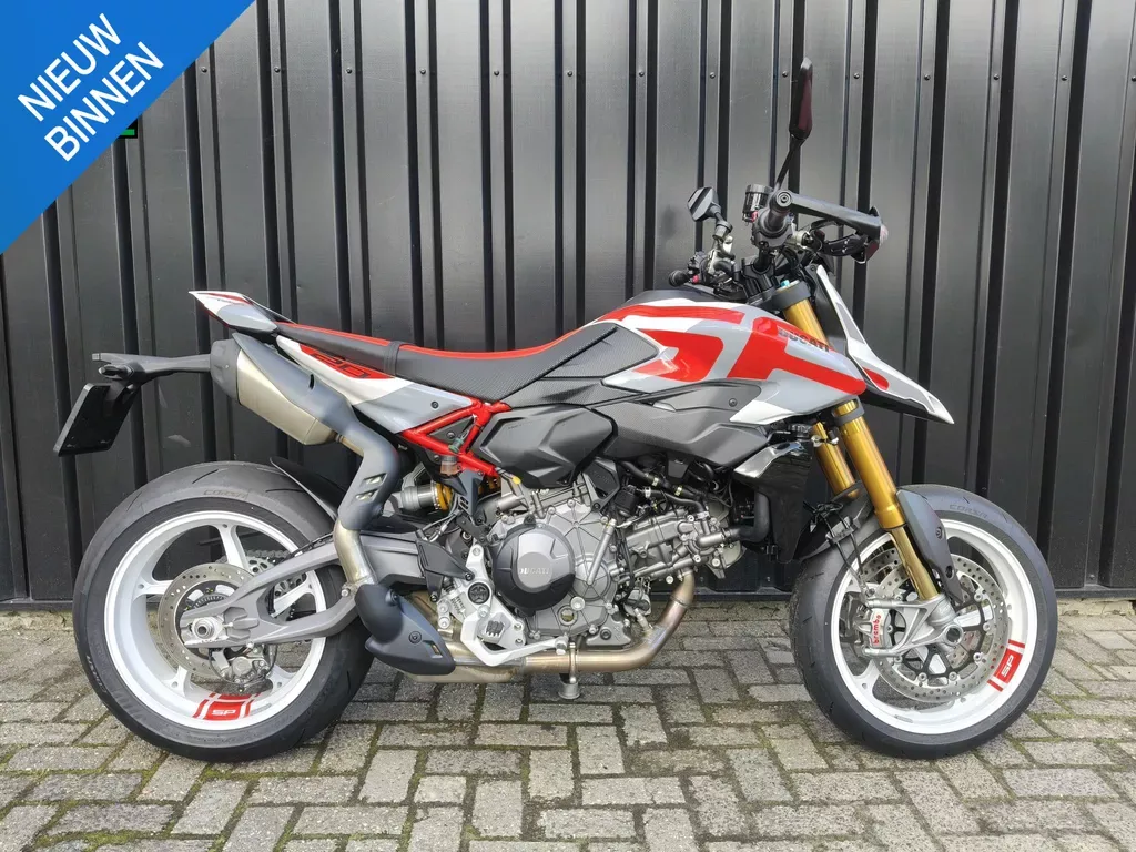 Ducati Hypermotard V2 SP (2026) — foto 1