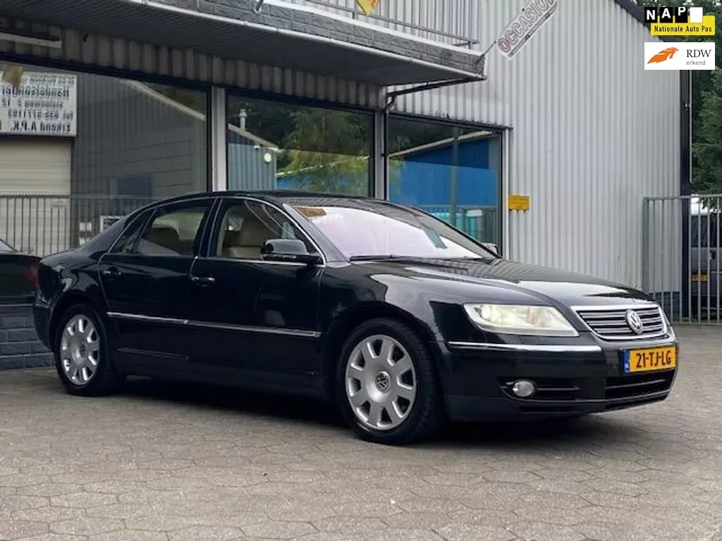 Volkswagen Phaeton (2004) — foto 1