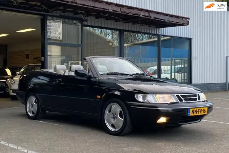 Saab 900 (1996)