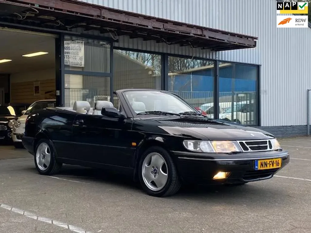 Saab 900 (1996) — foto 1