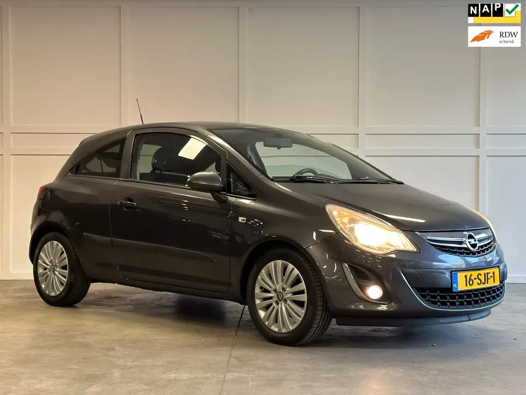 Opel Corsa (2011) — foto 1