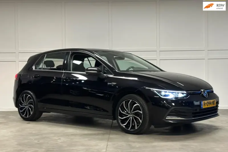 Volkswagen Golf (2020)