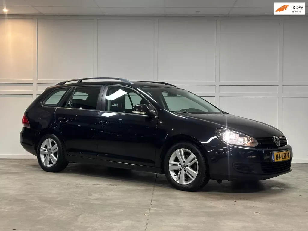 Volkswagen Golf (2010) — foto 1