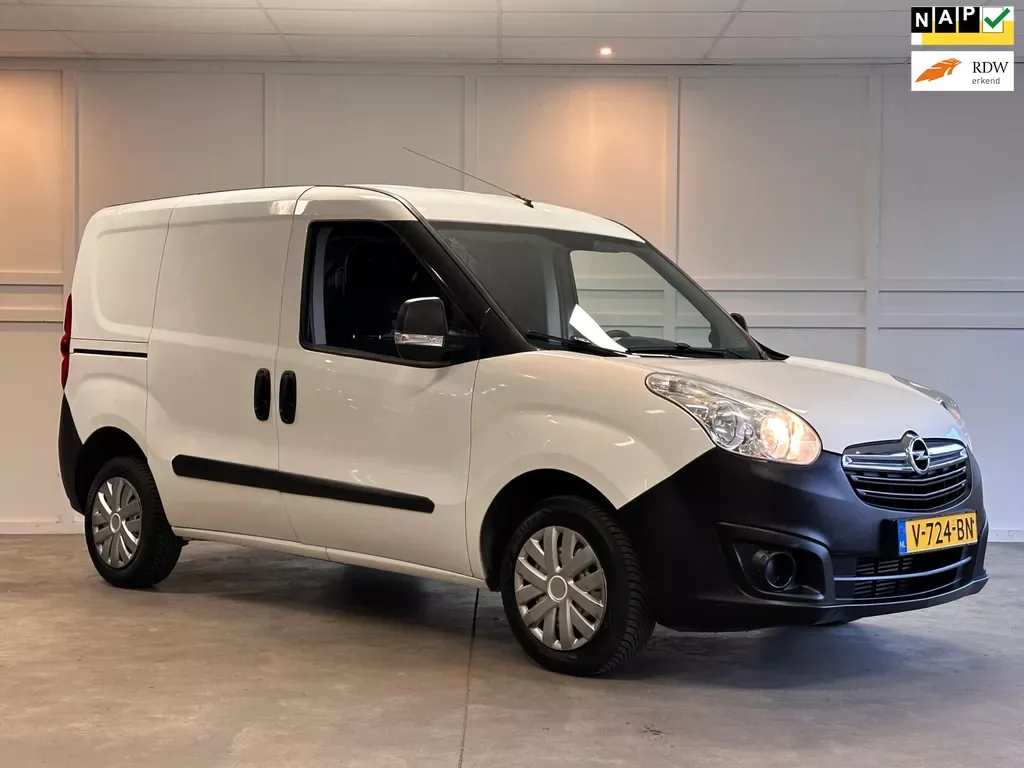 Opel Combo (2016) — foto 1