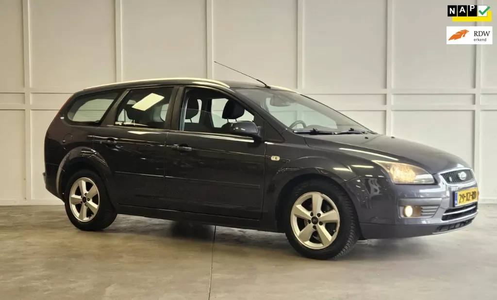 Ford Focus (2007) — foto 1