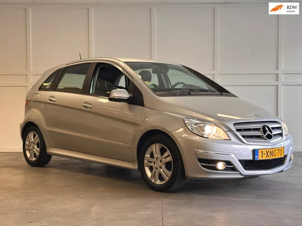 Mercedes-Benz B-Klasse (2010) — foto 1
