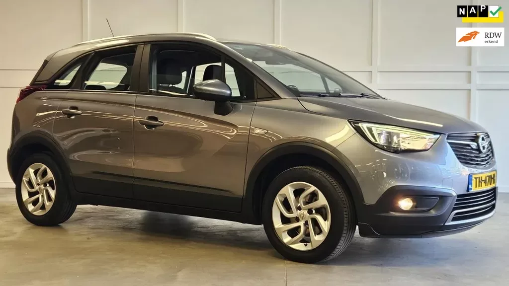 Opel Crossland (2018) — foto 1