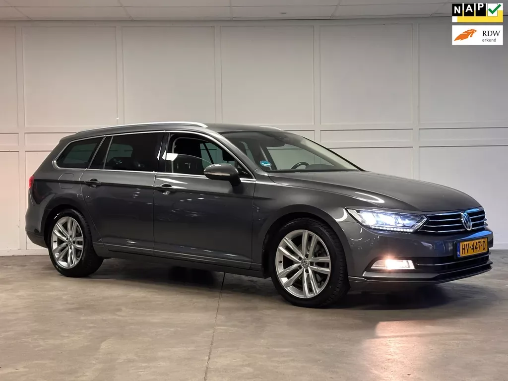 Volkswagen Passat (2015) — foto 1