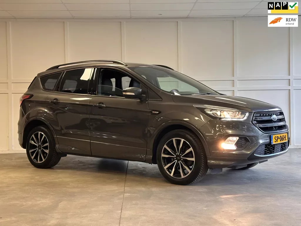 Ford Kuga (2018) — foto 1