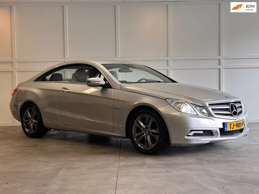 Mercedes-Benz E-Klasse (2009) — foto 1