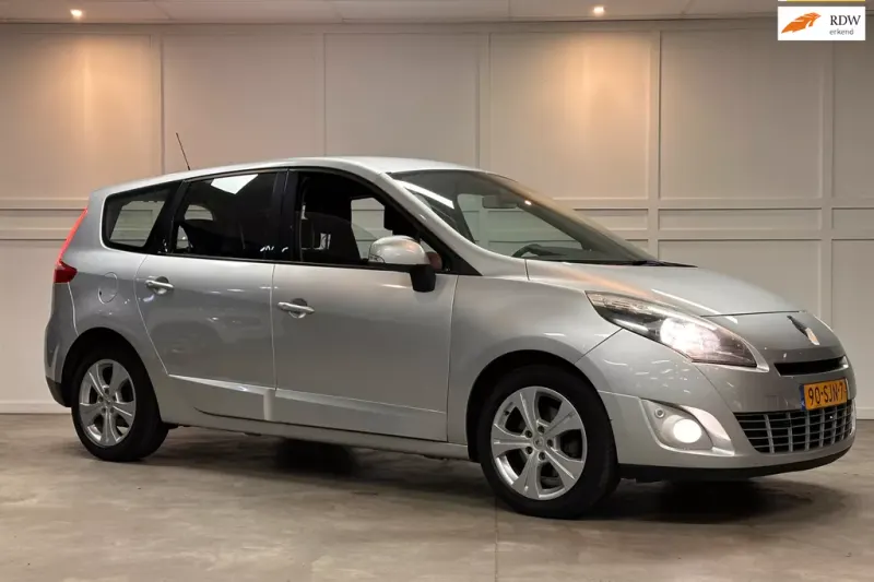 Renault Grand Scénic (2011)