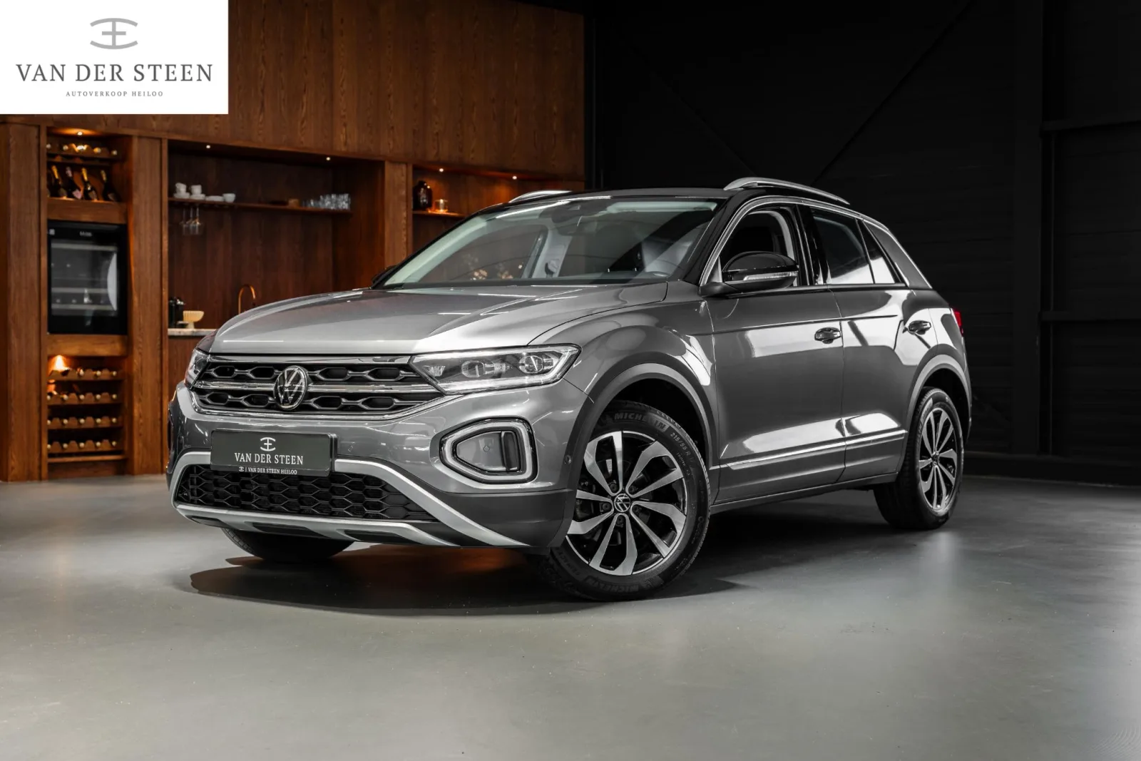 Volkswagen T-Roc (2022) — foto 1