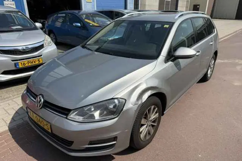 Volkswagen Golf (2014)
