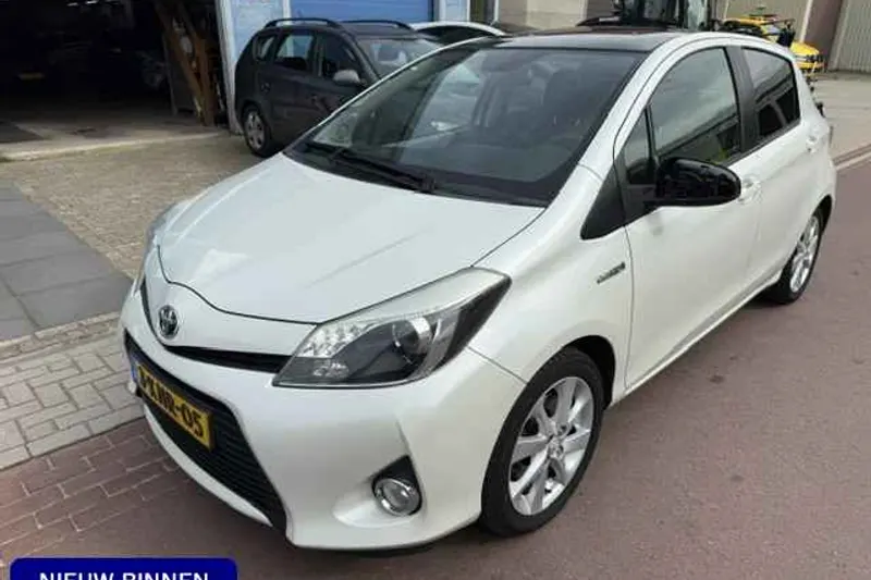Toyota Yaris (2013)