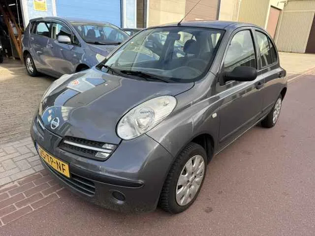 Nissan Micra (2006) — foto 1