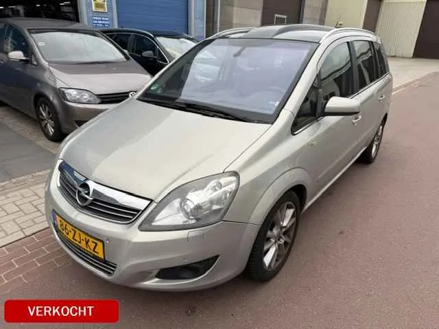 Opel Zafira (2008) — foto 1