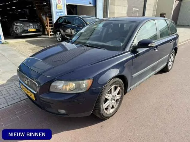 Volvo V50 (2007) — foto 1