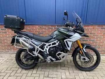 Triumph Tiger 900 Rally PRO (2024) — foto 1