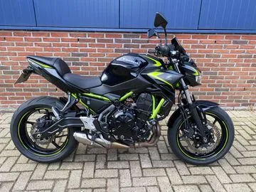 Kawasaki Z650 (2022) — foto 1