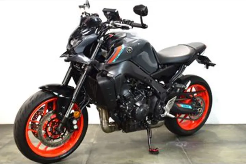 Yamaha MT-09 (2021)