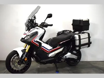 Honda X ADV (2017) — foto 1