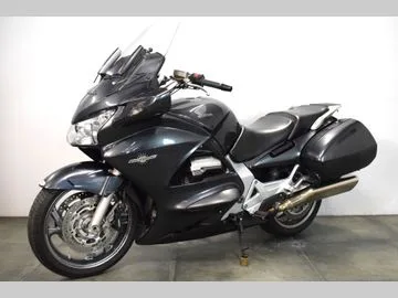 Honda ST 1300 PAN European (2007) — foto 1