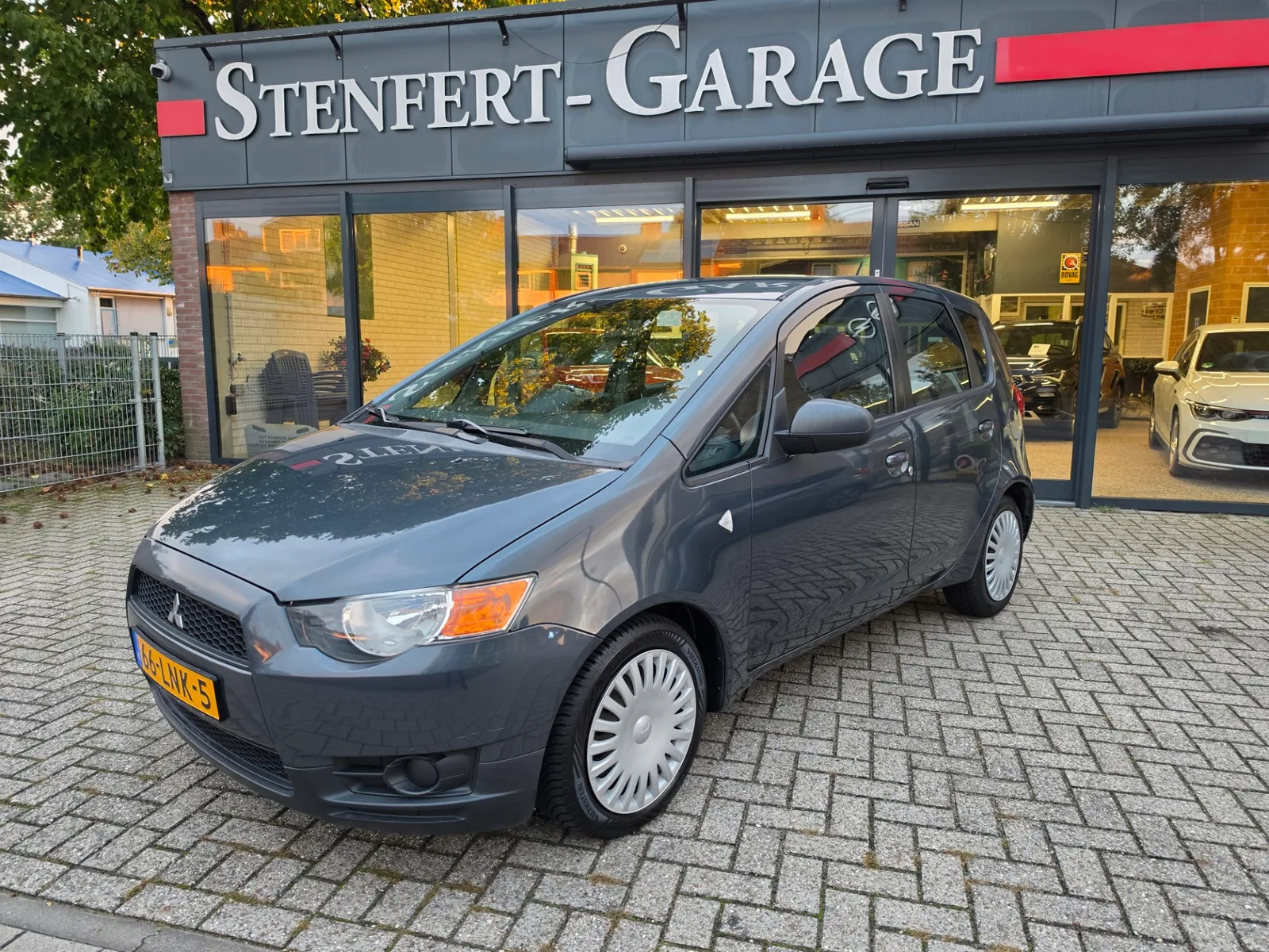 Mitsubishi Colt (2010) — foto 1