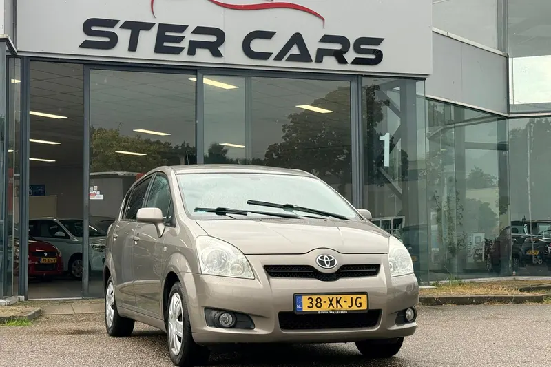 Toyota Verso (2007)