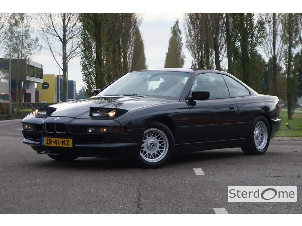 BMW 8-Serie (1991) — foto 1