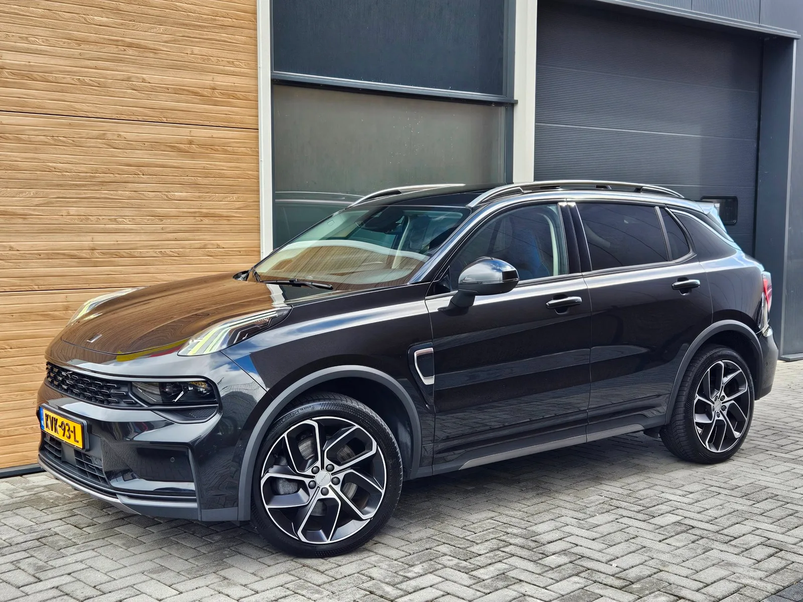 Lynk & Co 01 (2023) — foto 1