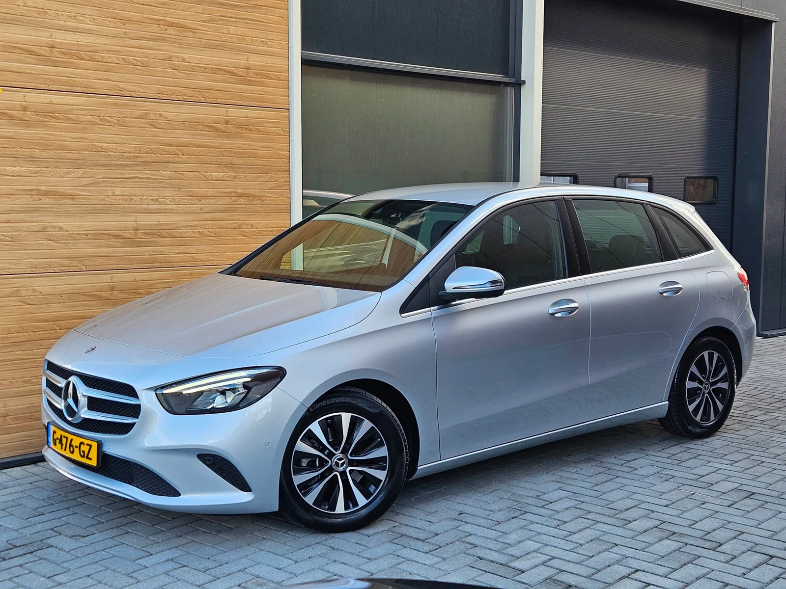 Mercedes-Benz B-Klasse (2019) — foto 1