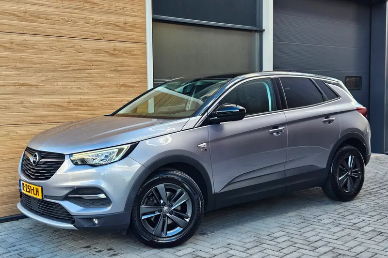 Opel Grandland X (2021)