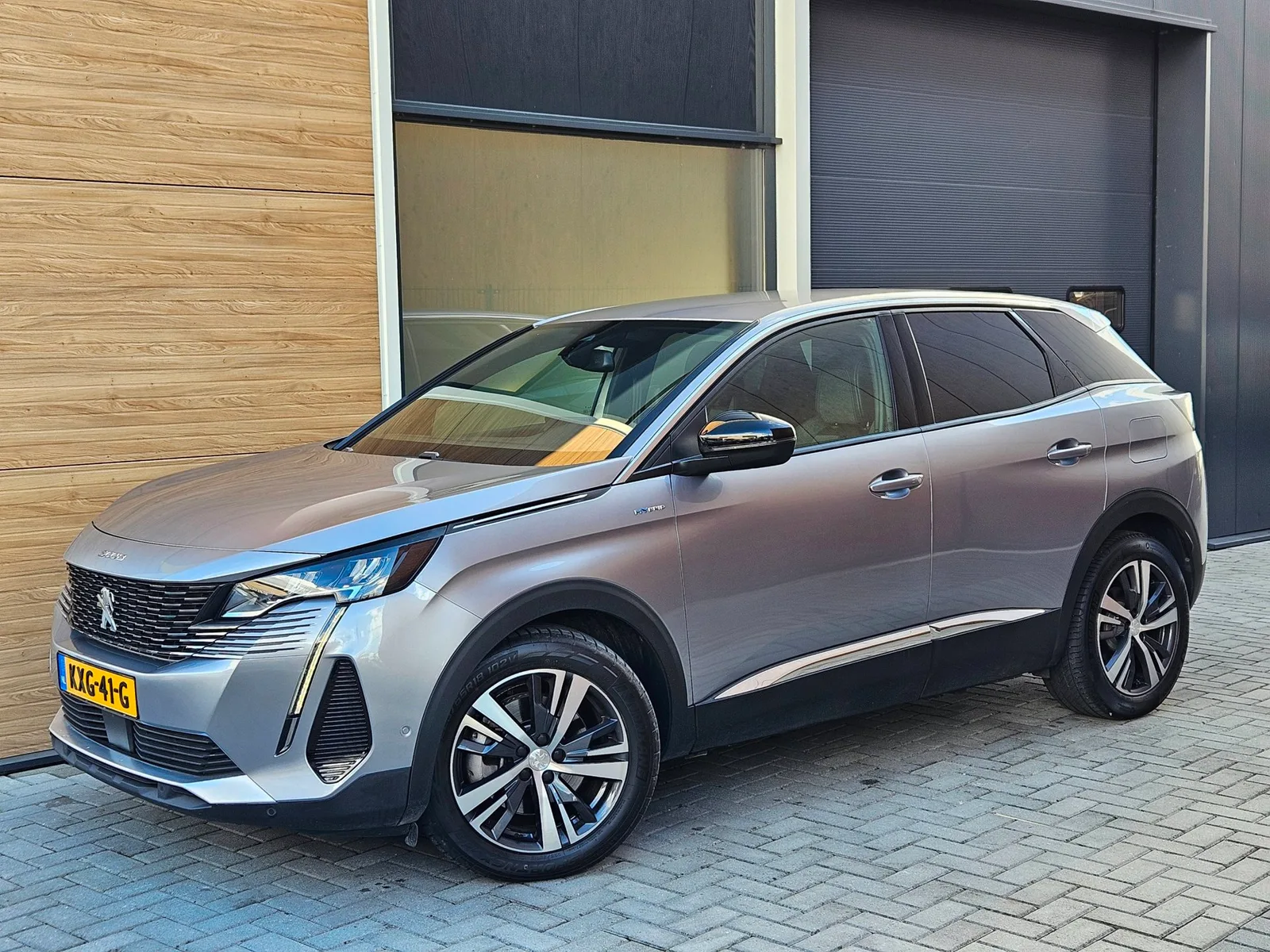 Peugeot 3008 (2023) — foto 1