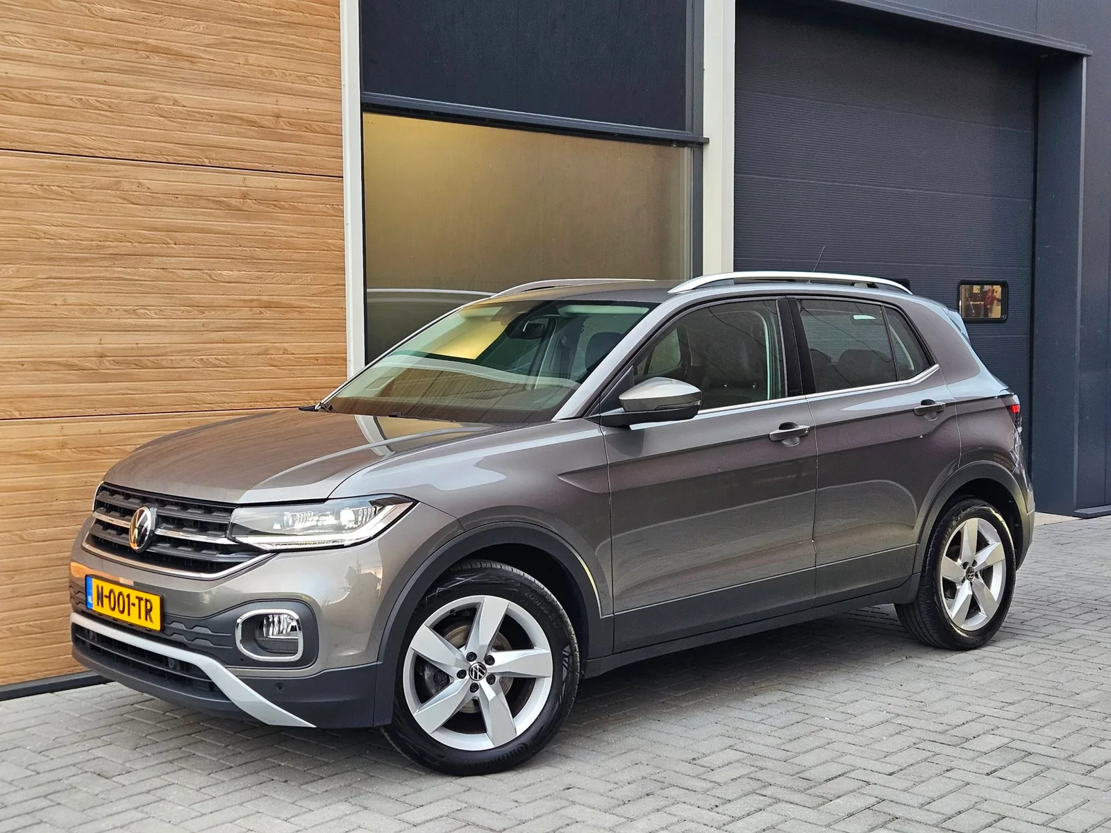 Volkswagen T-Cross (2021) — foto 1