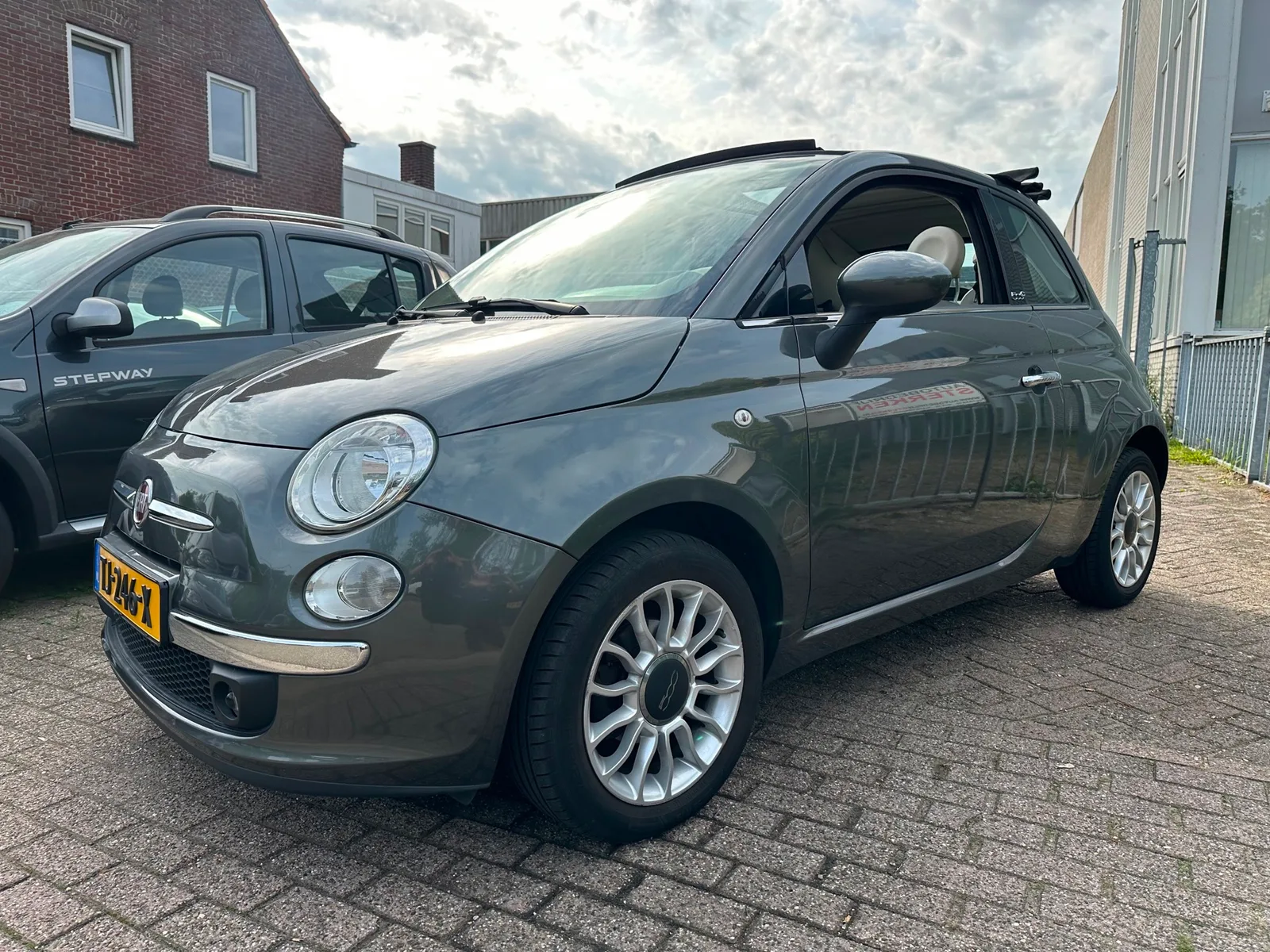 Fiat 500C (2013) — foto 1